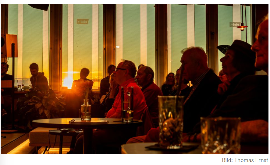 Sonnenuntergang im Studio 14